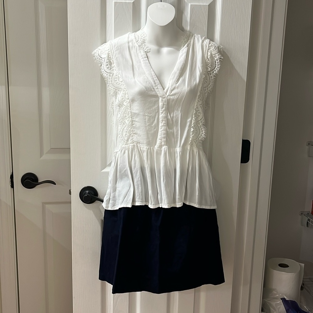 Gibson women’s size small shirt